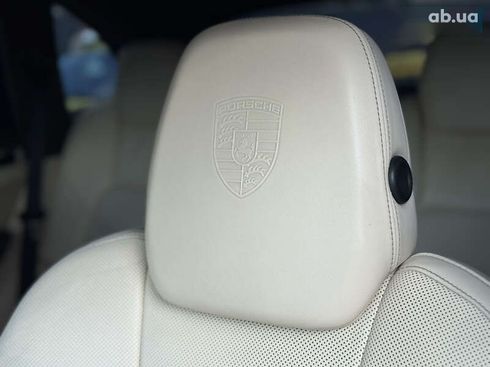 Porsche Cayenne 2011 - фото 26