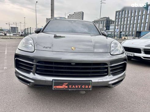 Porsche Cayenne 2019 - фото 14