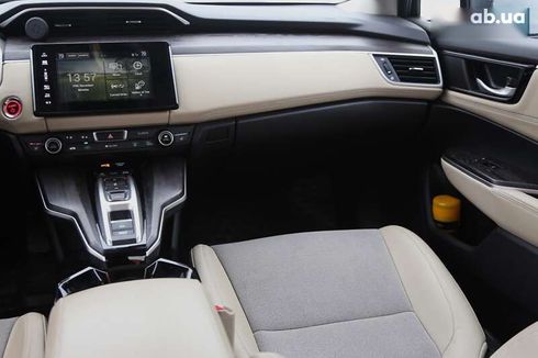 Honda Clarity Electric 2018 - фото 16