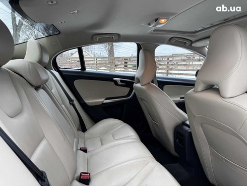 Volvo S60 2016 серый - фото 46