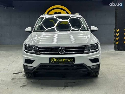 Volkswagen Tiguan 2018 - фото 2