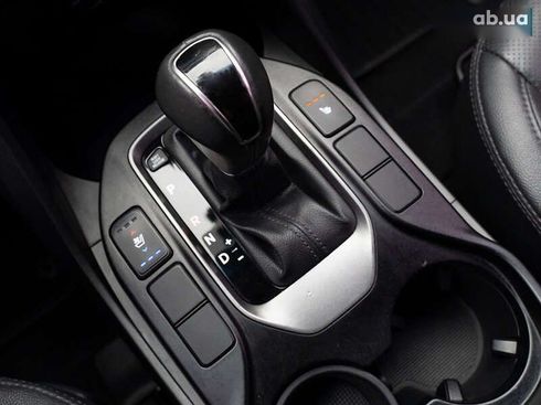 Hyundai Santa Fe 2012 - фото 26