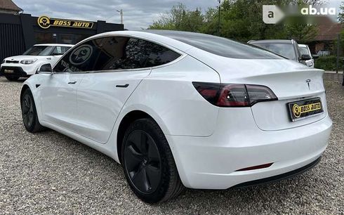 Tesla Model 3 2019 - фото 4