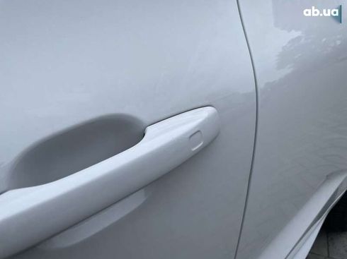 Volvo XC60 2022 - фото 10