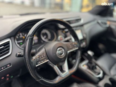 Nissan Qashqai 2017 - фото 25
