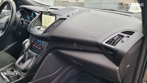 Ford Kuga 2017 черный - фото 18