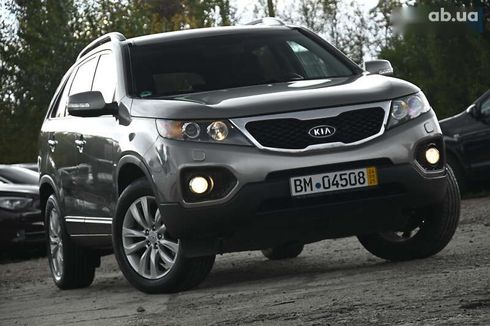 Kia Sorento 2010 - фото 2