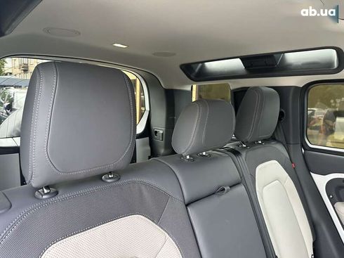 Land Rover Defender 2024 - фото 25