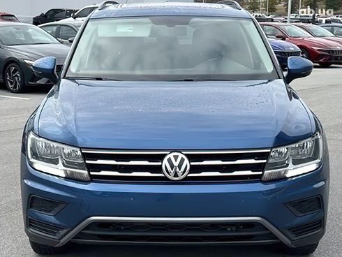 Volkswagen Tiguan 2019 синий - фото 2