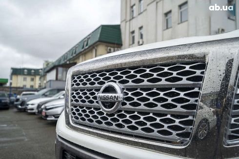 Nissan Titan 2019 - фото 10