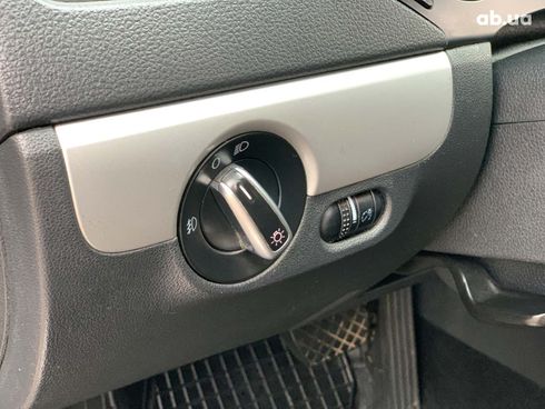 Volkswagen Jetta 2010 черный - фото 63