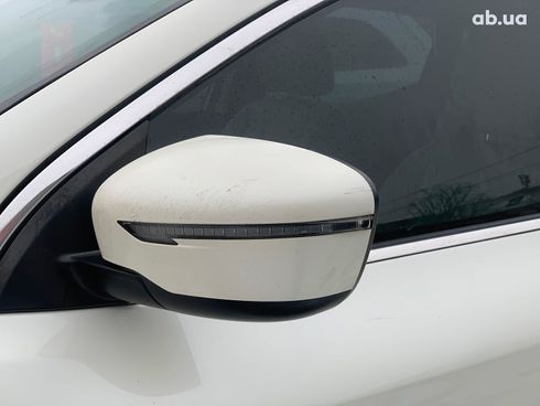 Nissan Rogue 2018 белый - фото 10