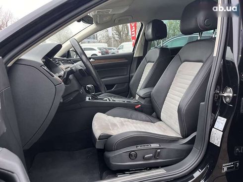 Volkswagen Passat 2018 - фото 21