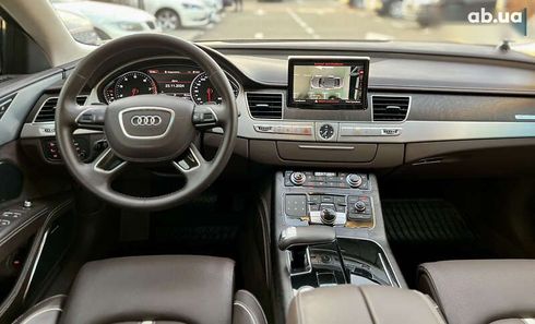 Audi A8 2012 - фото 30