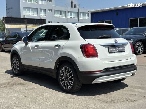 Fiat 500X 2017 белый - фото 8