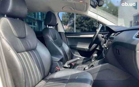 Skoda Octavia 2019 - фото 19