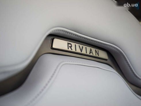 Rivian R1S 2023 - фото 29
