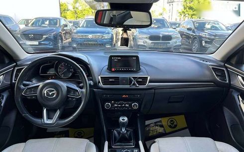 Mazda 3 2017 - фото 18