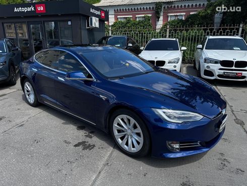 Tesla Model S 2016 синий - фото 9