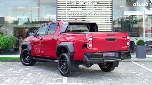 Toyota Hilux 2023 - фото 2