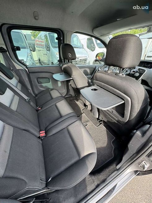 Renault Kangoo 2016 - фото 30