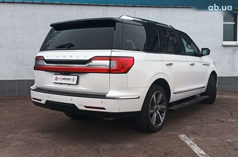 Lincoln Navigator 2018 - фото 9