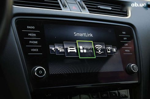 Skoda Octavia 2017 - фото 21