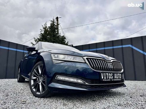 Skoda Superb 2019 - фото 2