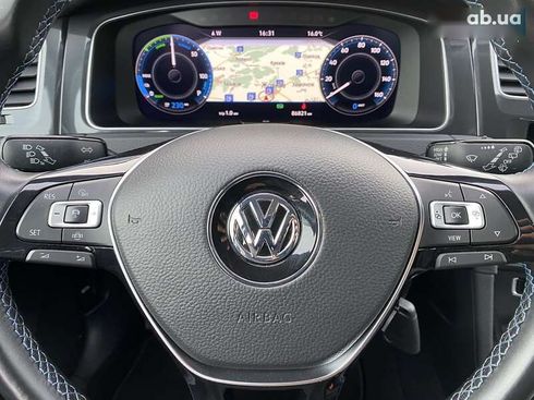 Volkswagen e-Golf 2019 - фото 27