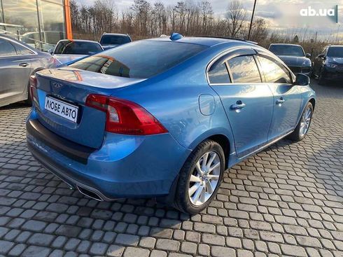 Volvo S60 2015 - фото 7