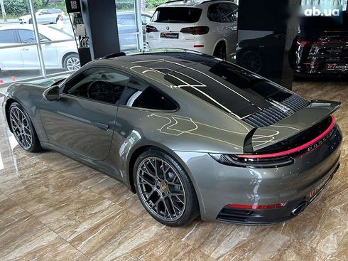 Porsche 911 2019 - фото 16