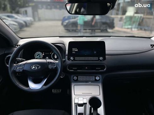 Hyundai Kona Electric 2022 - фото 24