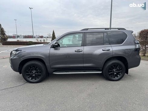 Toyota Land Cruiser Prado 2020 - фото 9
