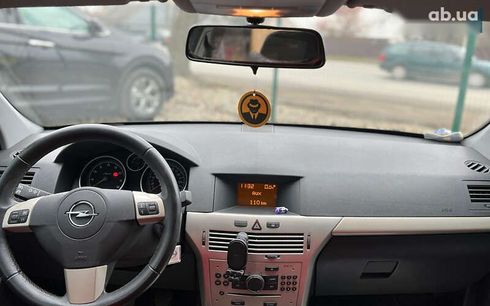 Opel Astra 2008 - фото 10