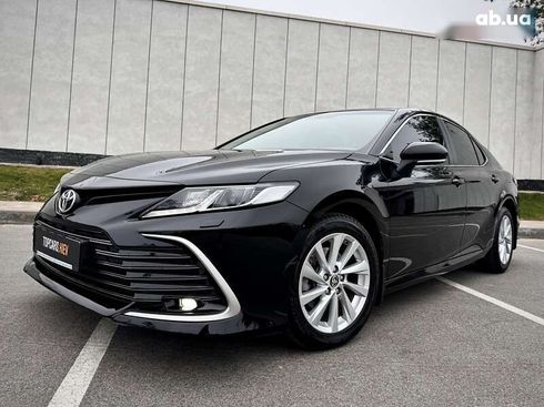 Toyota Camry 2023 - фото 5