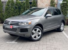 Продажа б/у Volkswagen Touareg 2014 года - купить на Автобазаре