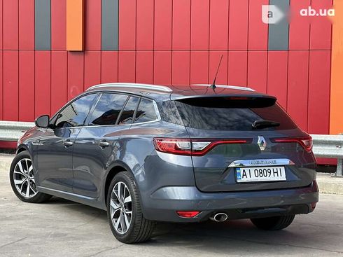 Renault Megane 2016 - фото 17