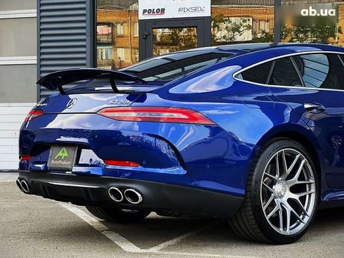 Mercedes-Benz AMG GT 4 2019 - фото 19