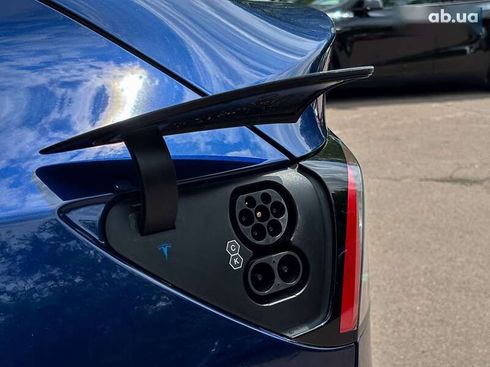 Tesla Model Y 2022 - фото 29