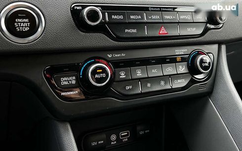 Kia Niro 2017 - фото 16