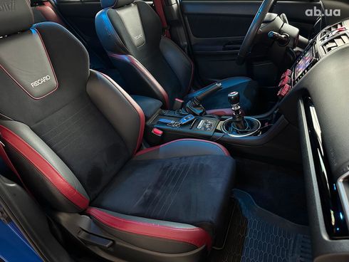 Subaru WRX 2019 синий - фото 17