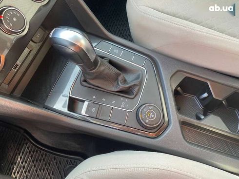 Volkswagen Tiguan 2018 - фото 18
