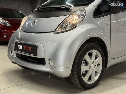 Peugeot iOn 2011 - фото 16