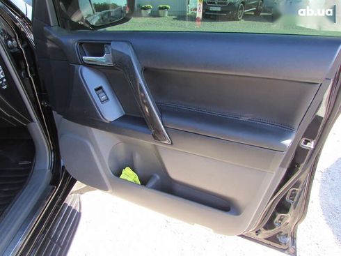 Toyota Land Cruiser Prado 2011 - фото 19
