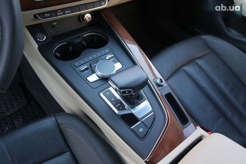 Audi A4 2018 - фото 25