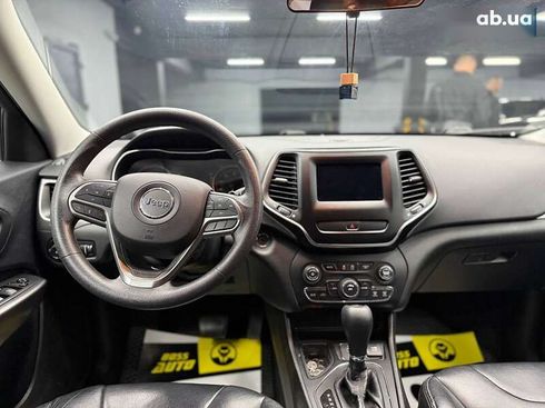 Jeep Cherokee 2018 - фото 11
