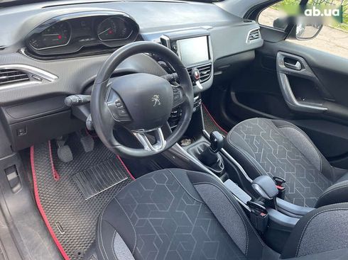 Peugeot 2008 2019 - фото 12