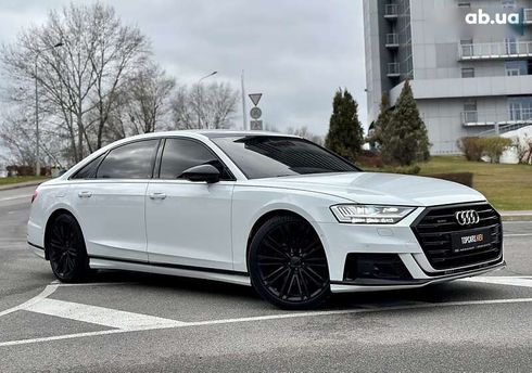 Audi A8 2018 - фото 18