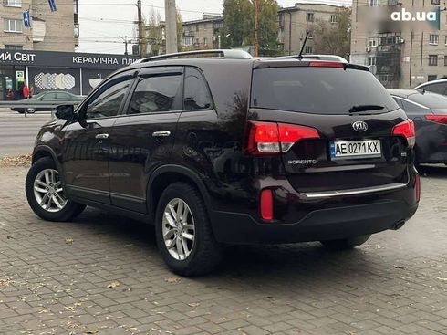 Kia Sorento 2013 - фото 6