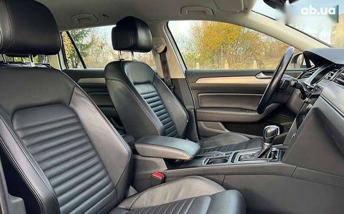 Volkswagen Passat 2018 - фото 20